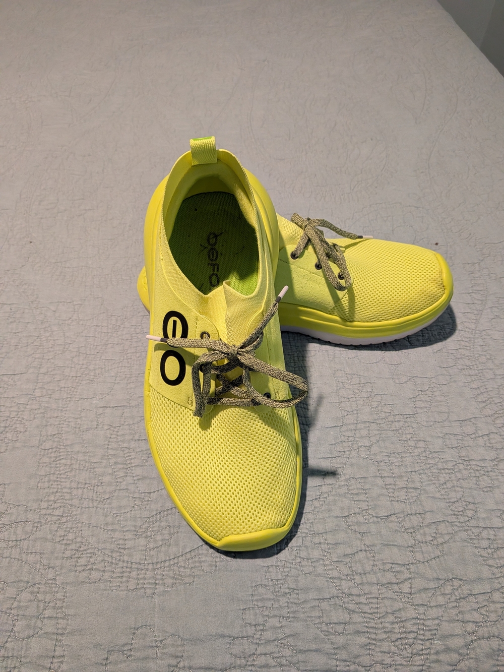 OOFOS Neon Yellow Slip-On Athletic Shoes with Laces